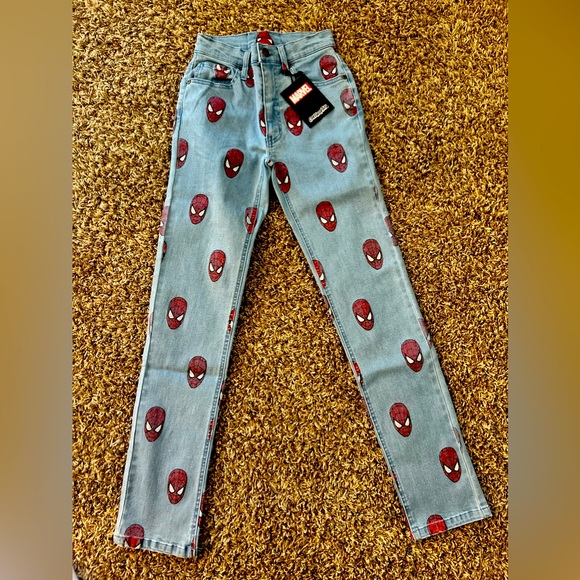 Cakeworthy ~ Marvel Collection- Spider-Man Jeans - Picture 1 of 4